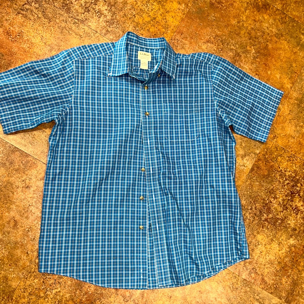 LL Bean shirt mens Large short sleeve pocket